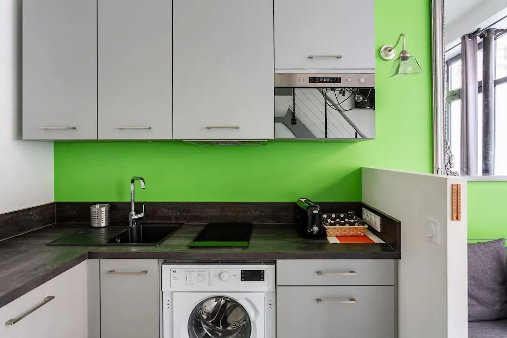 Casa Blanca Apartment Paris